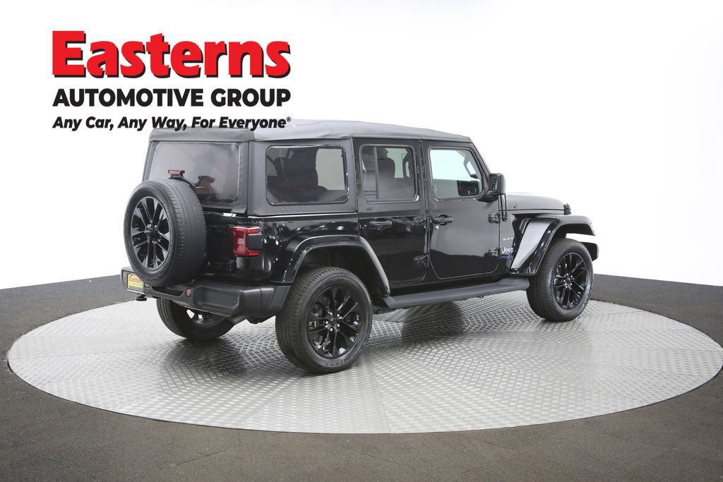 Used 2021 Jeep Wrangler Unlimited Sahara w/ Cold Weather Group AWD/4WD image 42