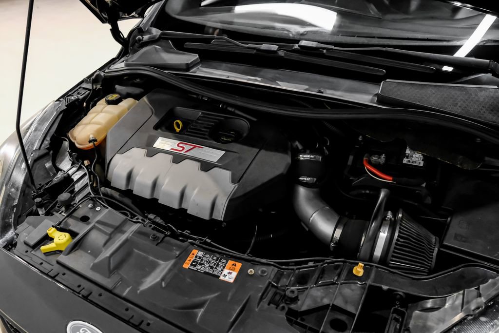 Used 2015 Ford Focus ST FWD image 43