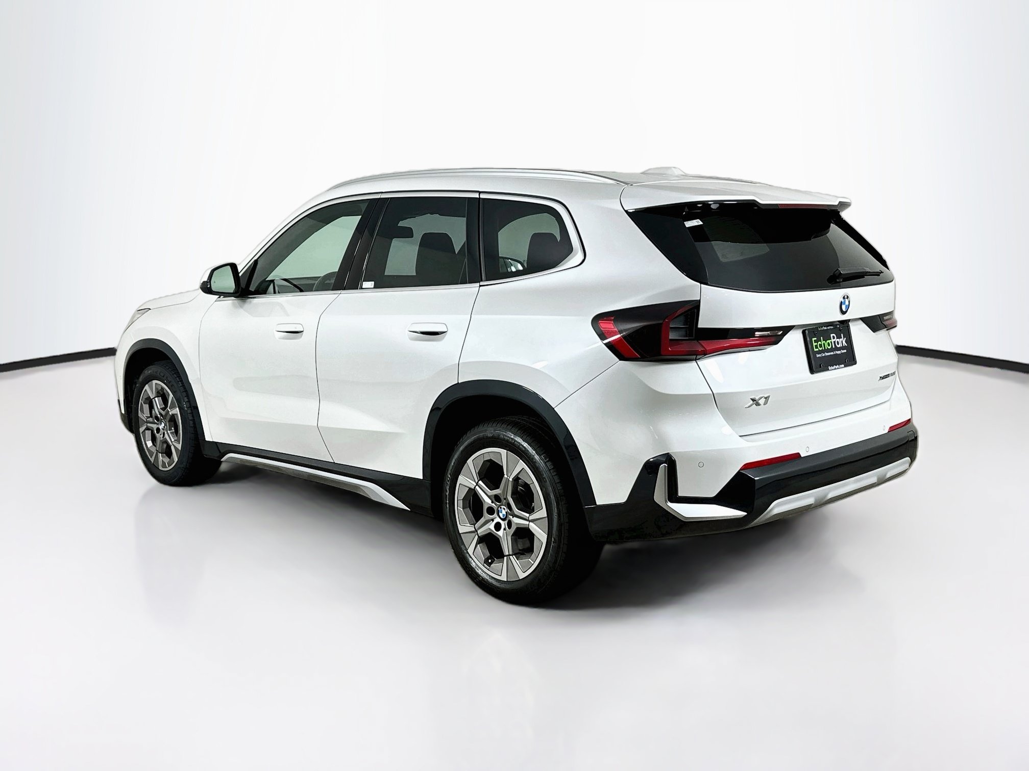 Used 2026 BMW X1 xDrive28i AWD/4WD image 5