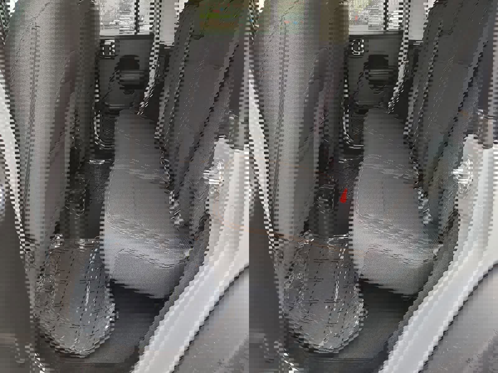 Used 2024 Jeep Wrangler Sport image 21