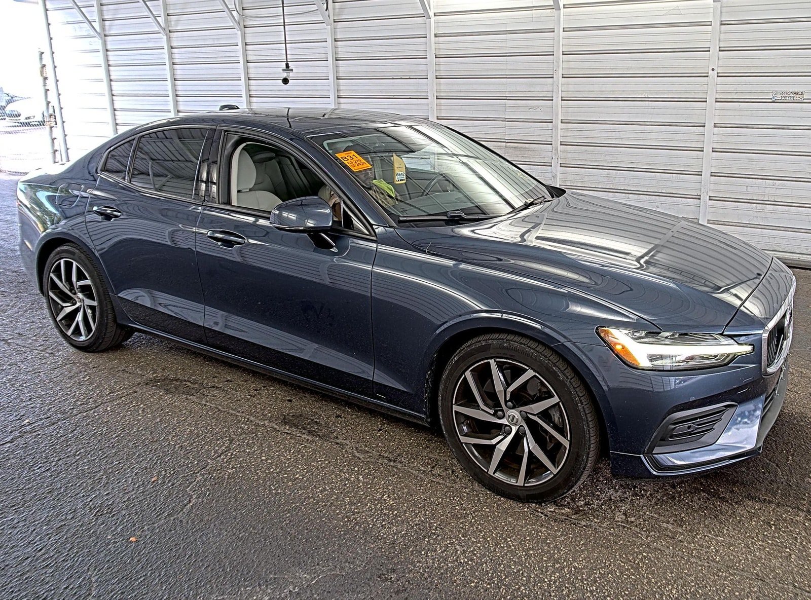 Used 2020 Volvo S60 T6 Momentum w/ Protection Package AWD/4WD image 5