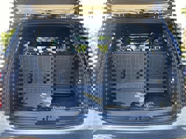 Used 2024 Ford Expedition Limited image 7