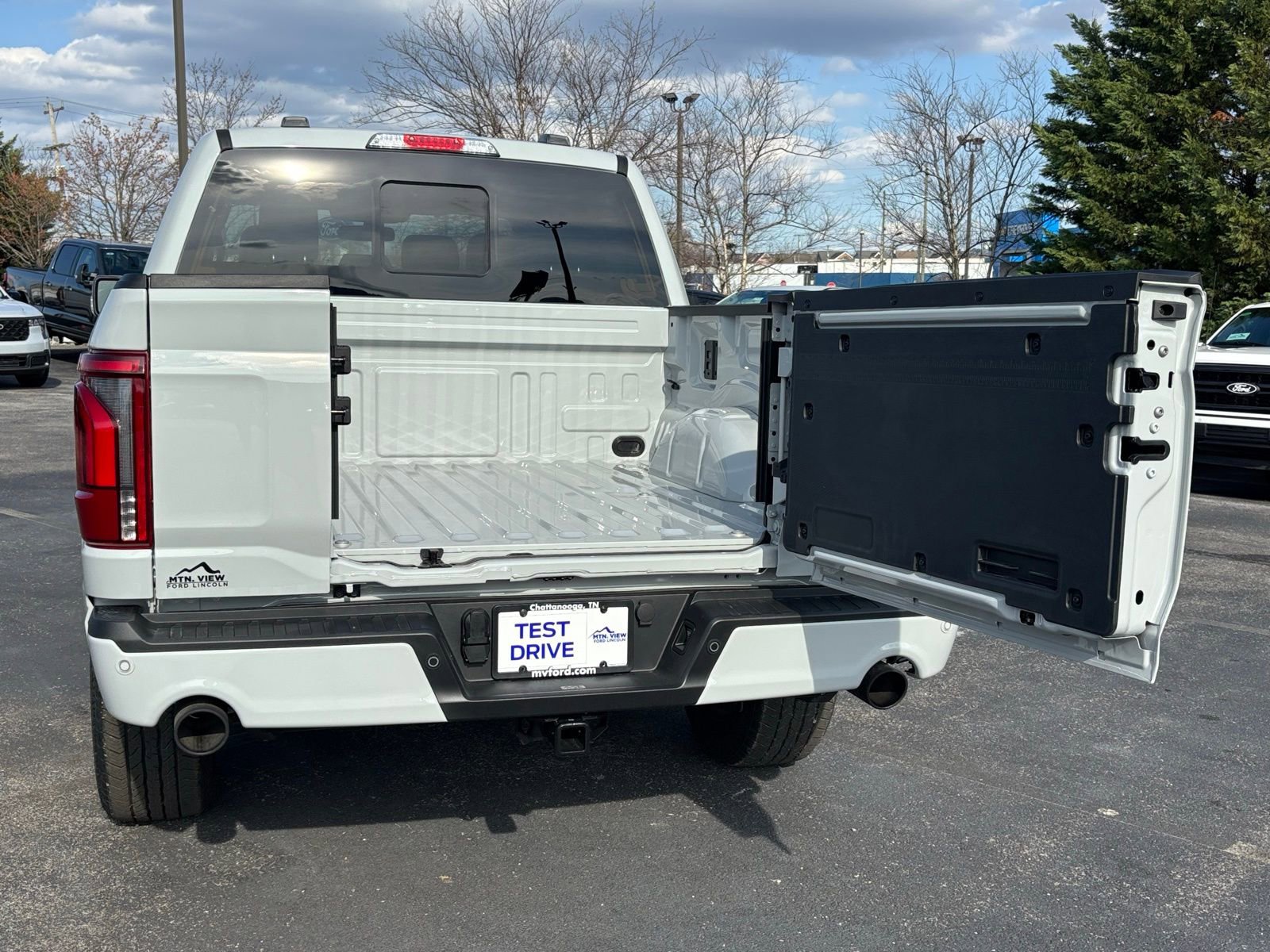 New 2026 Ford F150 Lariat w/ Equipment Group 501A Mid AWD/4WD image 22