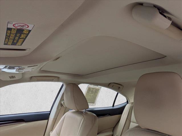 Used 2013 Lexus ES 350 w/ Luxury Pkg FWD image 22