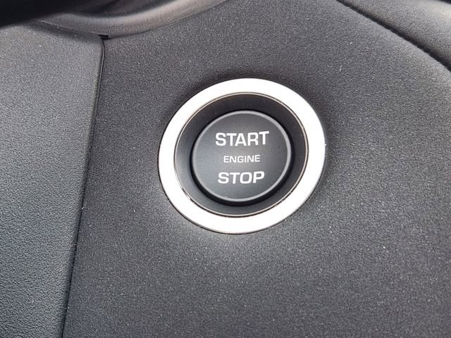 Used 2026 Land Rover Range Rover Velar S image 20