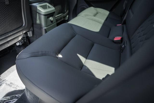 New 2026 Volvo XC60 T8 Plus w/ Protection Package Premier AWD/4WD image 32