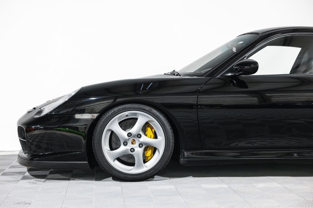 Used 2003 Porsche 911 GT2 RWD image 11