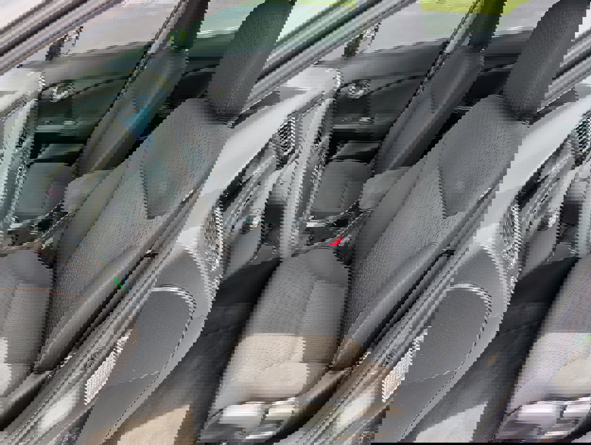 Used 2015 Honda Civic SE image 13