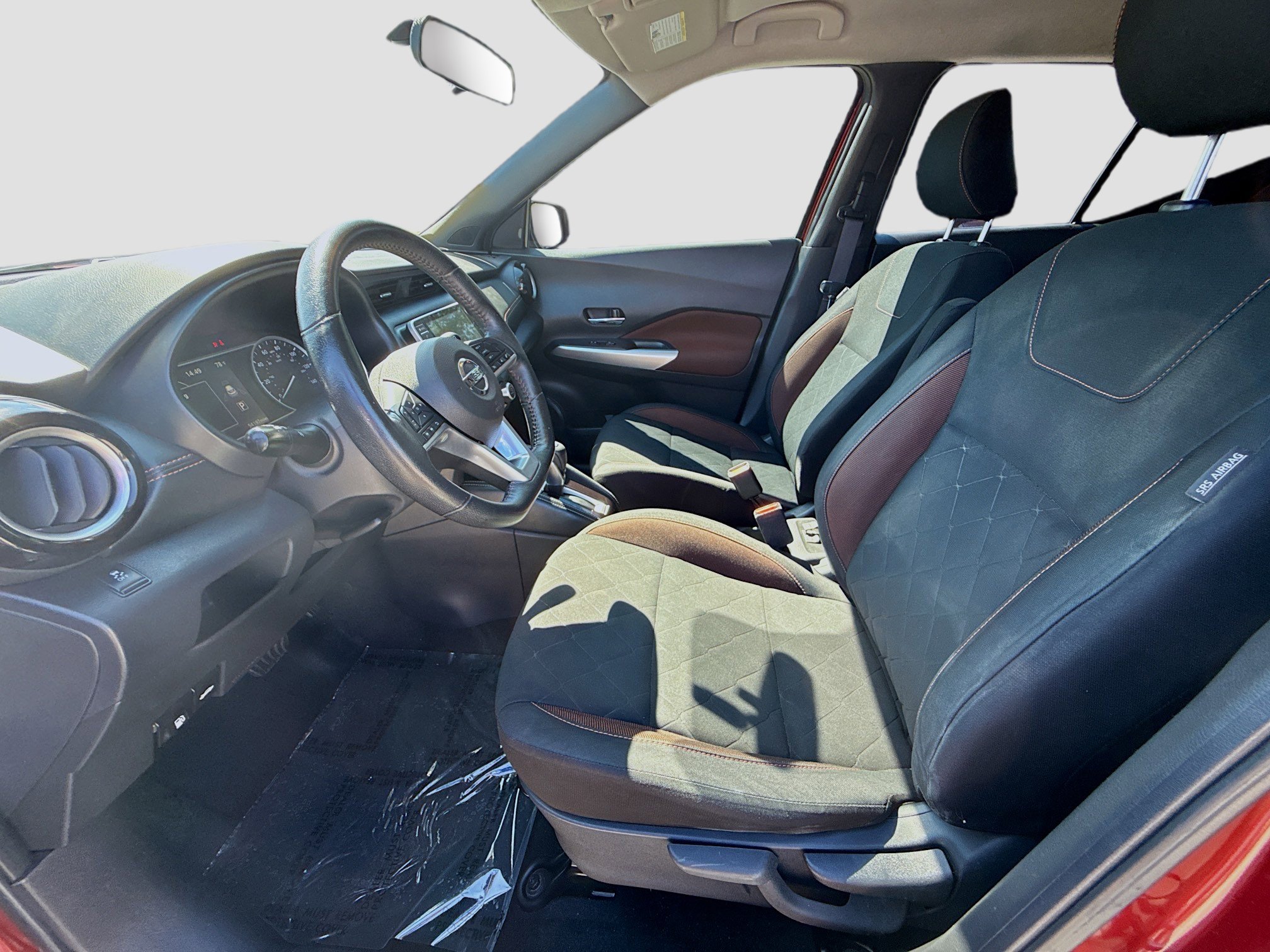 Used 2019 Nissan Kicks SR w/ Exterior Package image 18