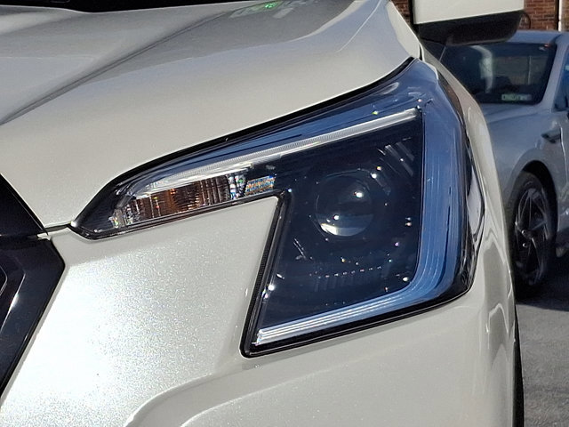 Used 2023 Subaru Forester Premium image 8