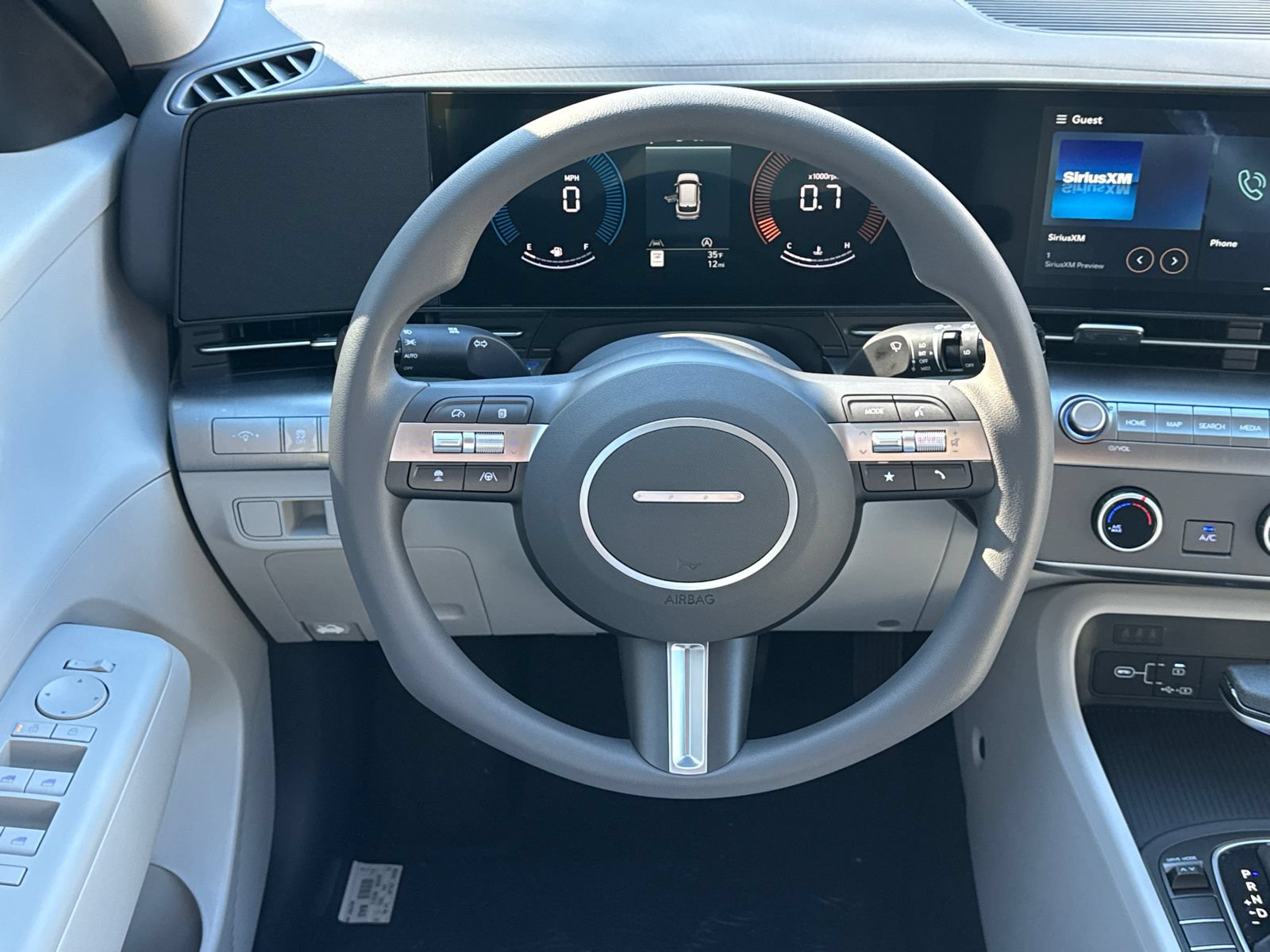 New 2026 Hyundai Kona SE FWD image 24