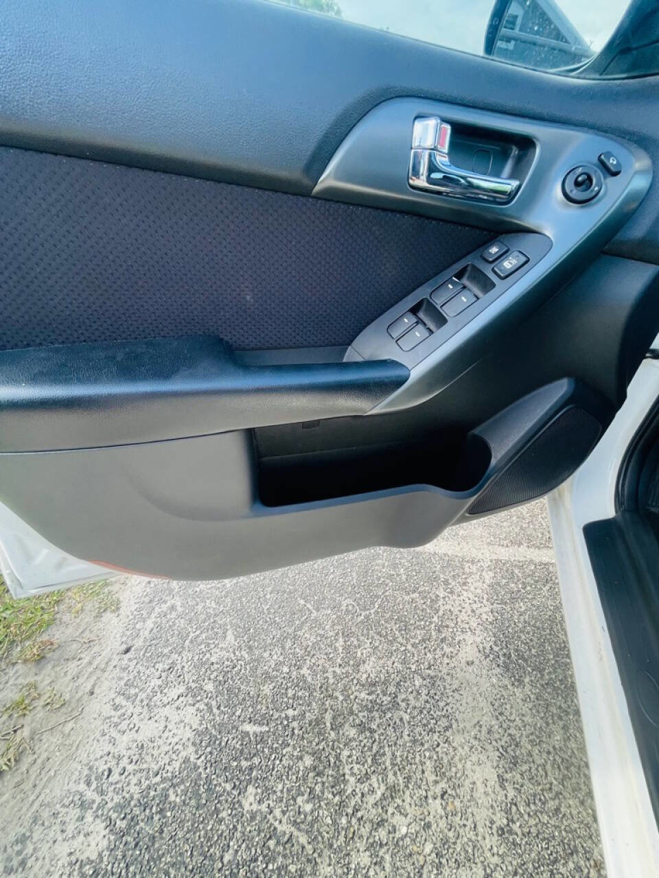 Used 2013 Kia Forte EX w/ Premium Pkg image 15