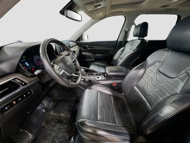 Certified 2022 Kia Telluride SX w/ SX Prestige Package image 22