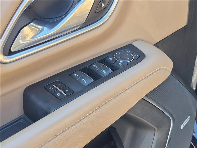 Used 2021 Chevrolet Tahoe Premier w/ Premium Package RWD image 12