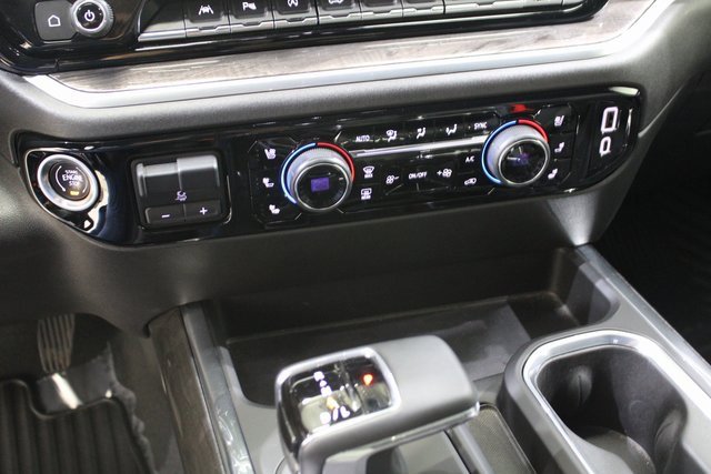 Used 2024 Chevrolet Silverado 1500 LTZ image 14