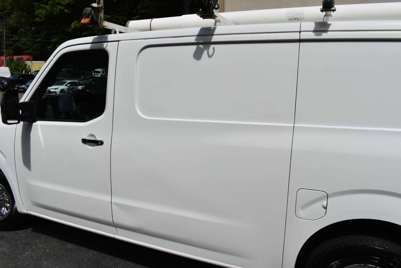 Used 2017 Nissan NV 3500 SL w/ Technology Package RWD image 57