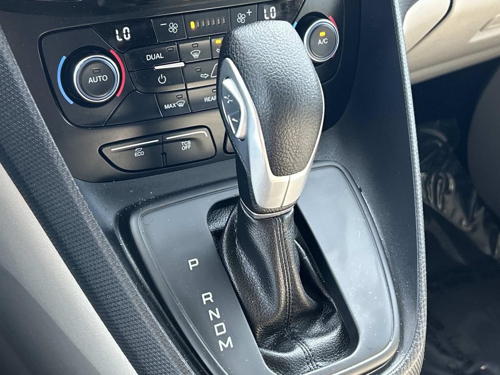 Used 2022 Ford Transit Connect XLT FWD image 29