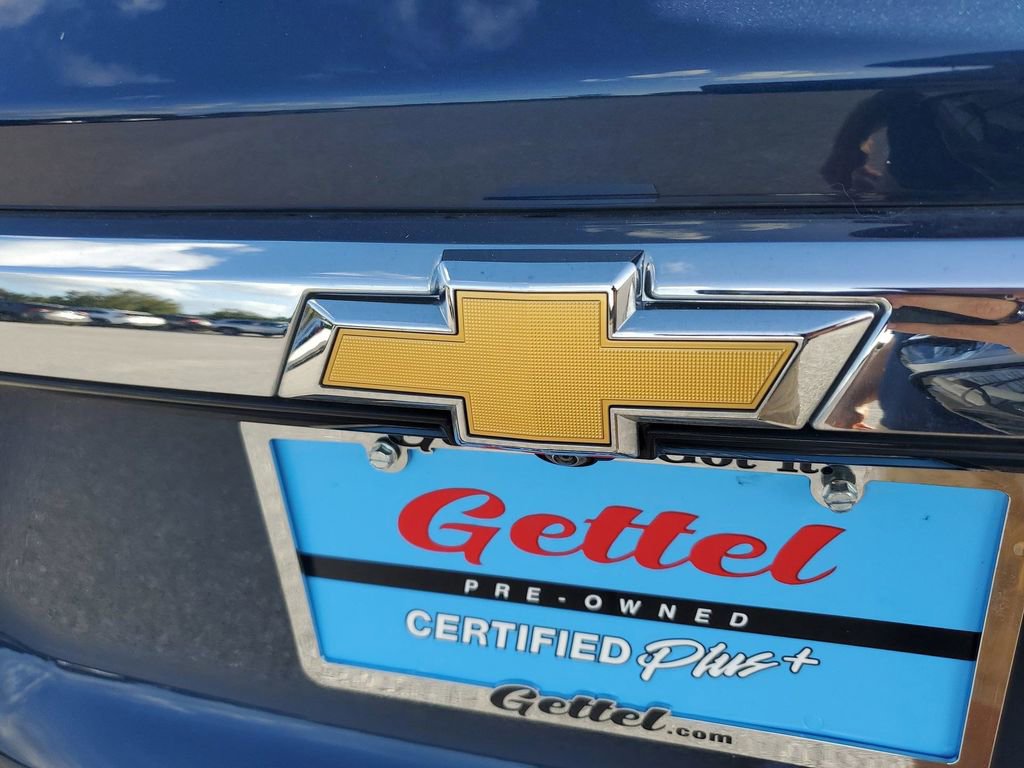 Used 2023 Chevrolet Traverse LS image 37