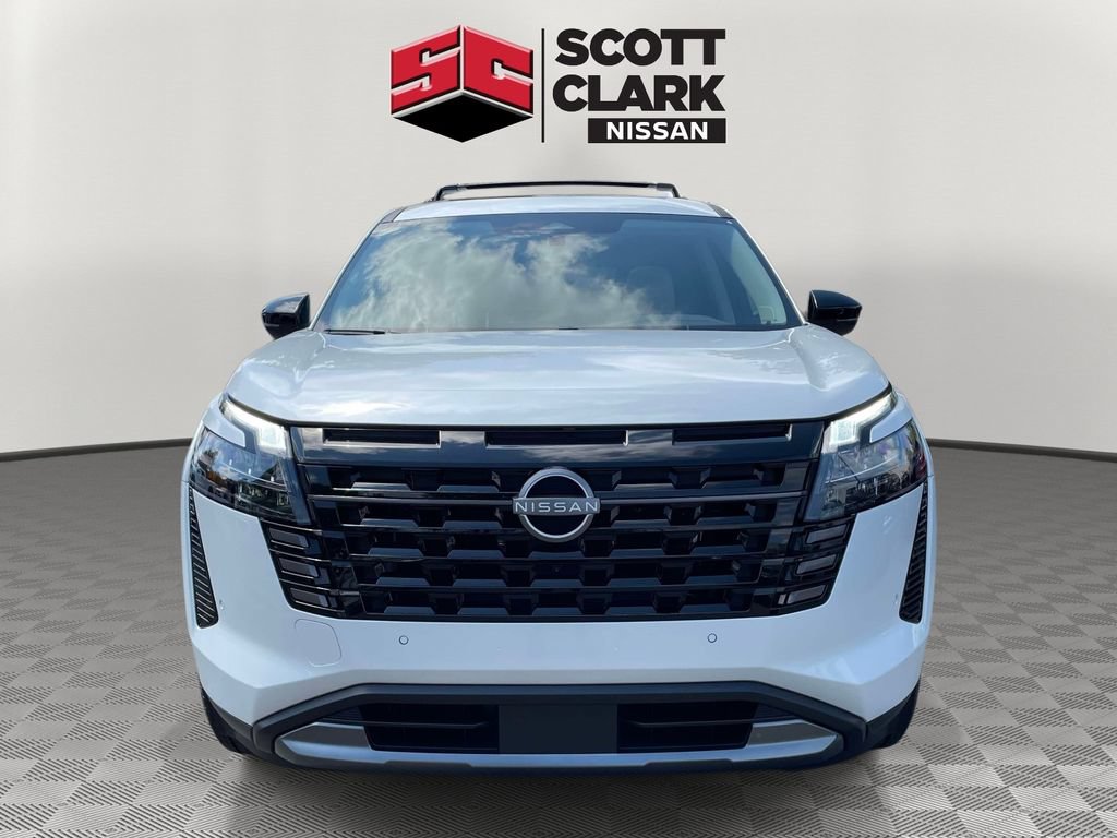 New 2026 Nissan Pathfinder SL w/ SL Premium Package FWD image 2
