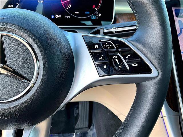 Used 2025 Mercedes-Benz C 300 Sedan image 21