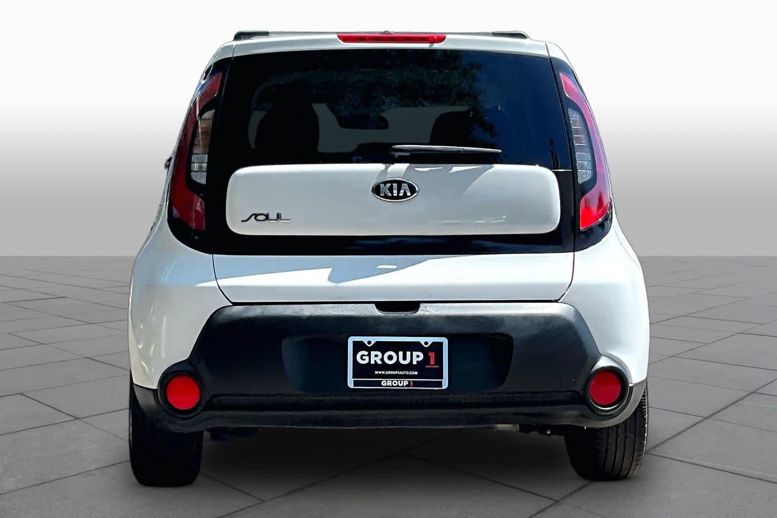 Used 2016 Kia Soul FWD image 5