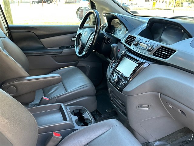 Used 2016 Honda Odyssey Touring image 15