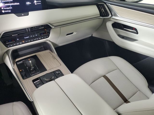 Certified 2025 MAZDA CX-90 3.3 Turbo w/ Premium Plus Pkg image 18