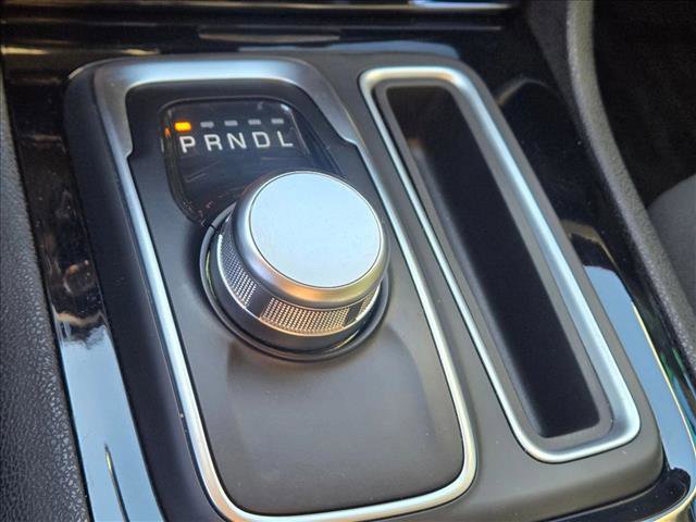 Used 2023 Chrysler 300 Touring L image 11