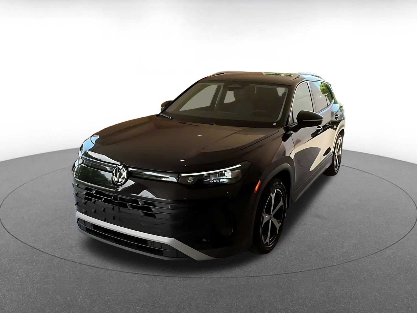 Used 2026 Volkswagen Tiguan SE FWD image 6