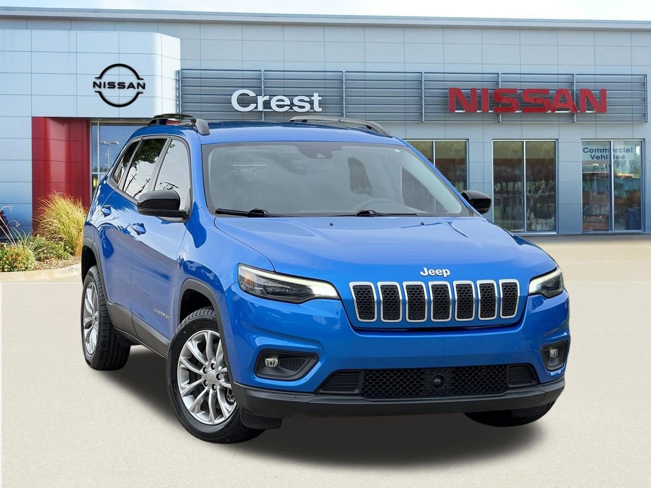 Used 2022 Jeep Cherokee Latitude Lux FWD image 1