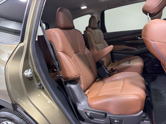 Certified 2025 Subaru Ascent Touring w/ Popular Package #2 AWD/4WD image 33