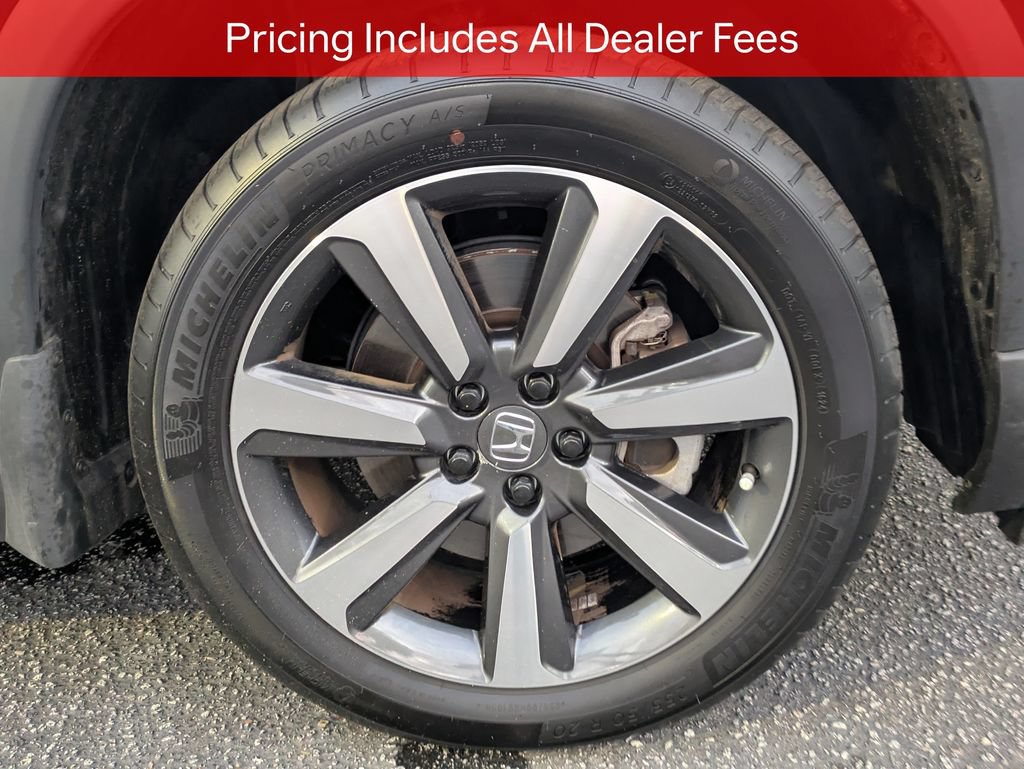 Used 2025 Honda Pilot Touring image 11