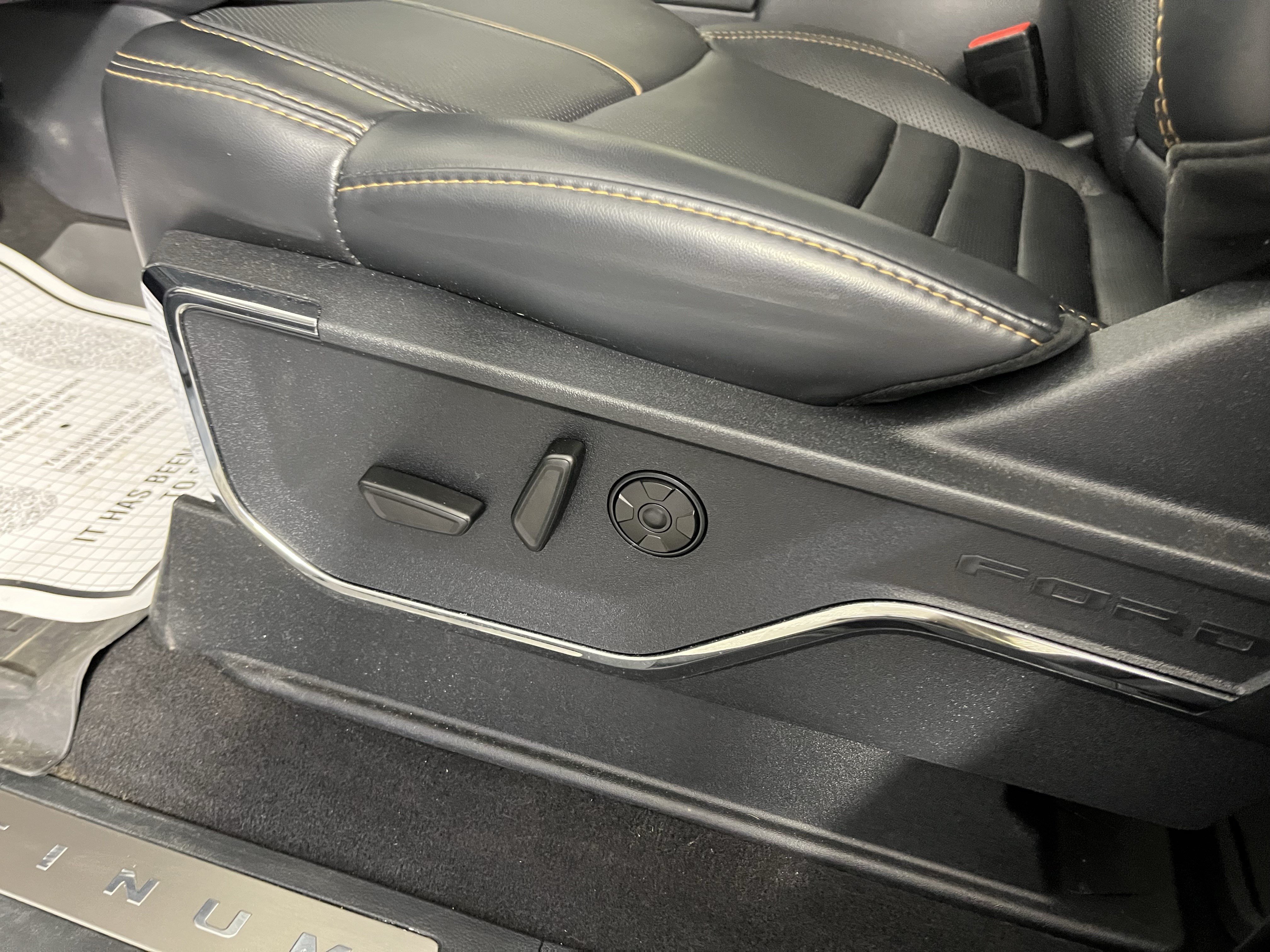Used 2024 Ford F350 Platinum AWD/4WD image 15
