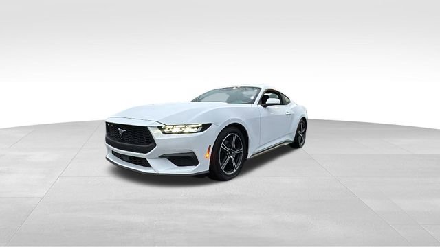 Used 2024 Ford Mustang Premium image 2