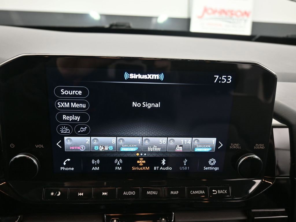 Used 2023 Nissan Pathfinder SL image 24