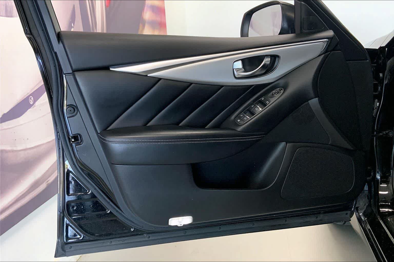 Used 2020 INFINITI Q50 Luxe AWD/4WD image 24