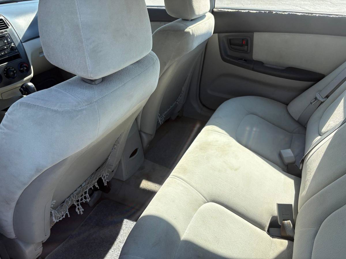 Used 2006 Kia Spectra FWD image 8