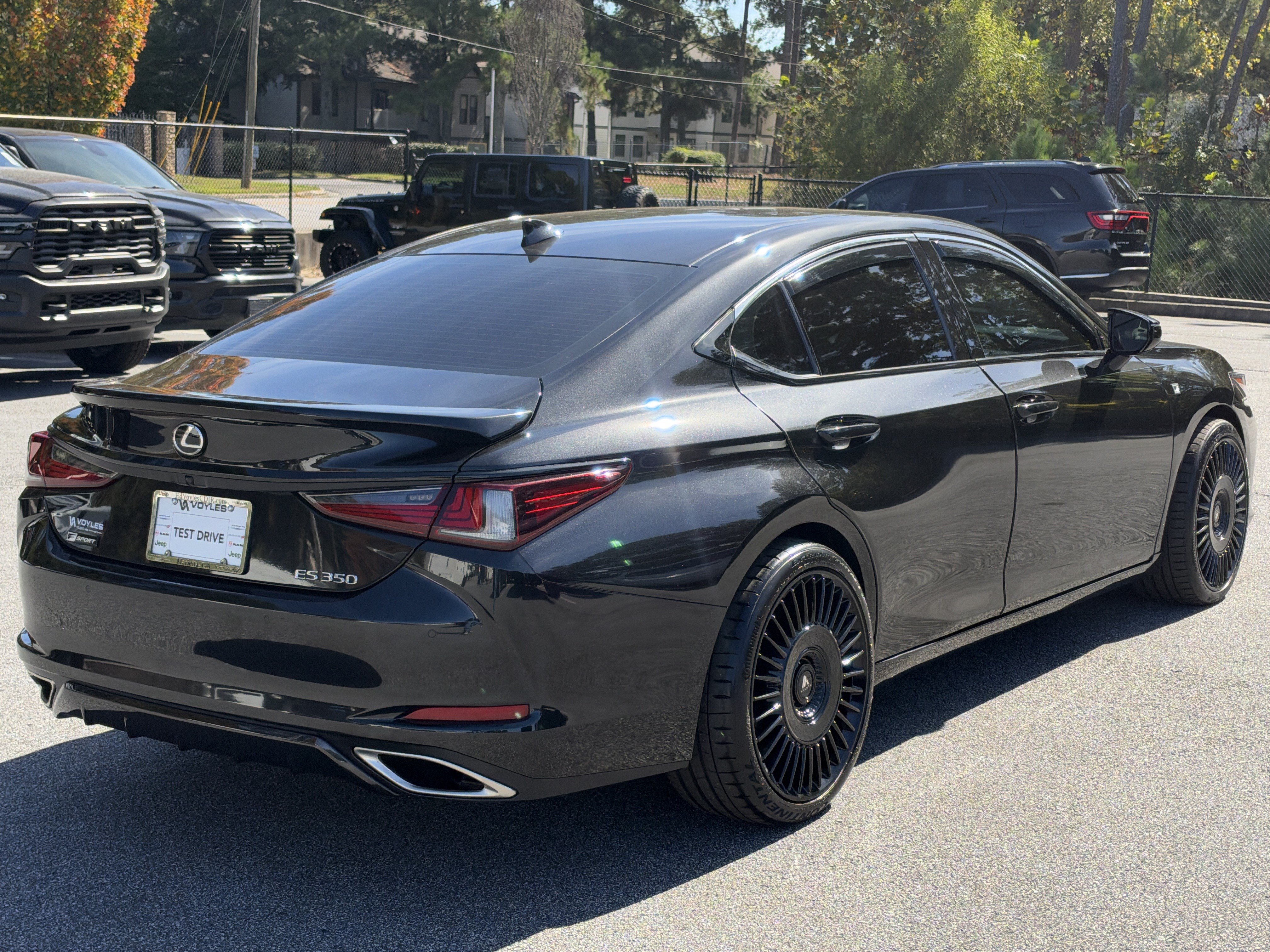 Used 2020 Lexus ES 350 F Sport w/ Accessory Package FWD image 8