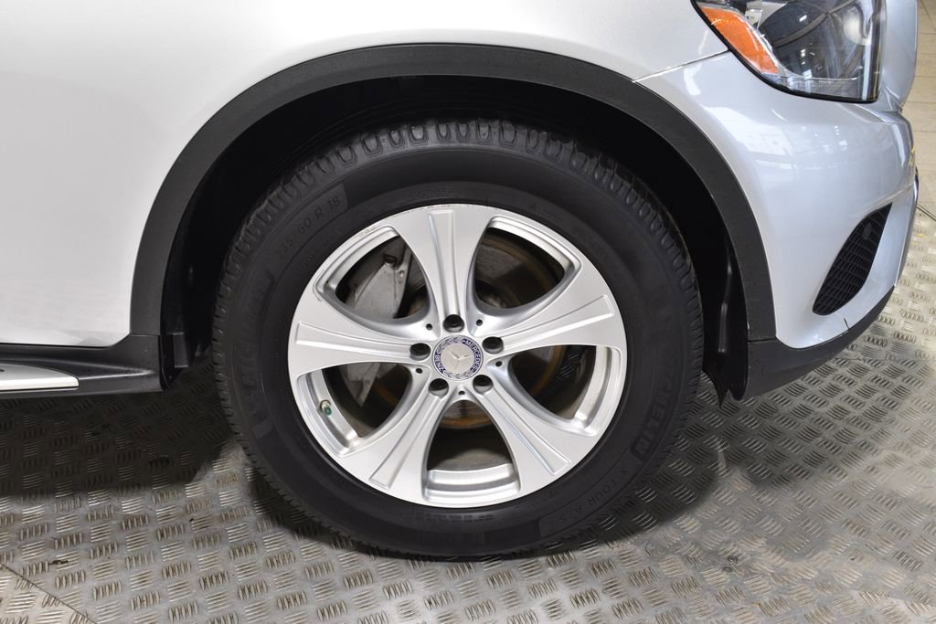 Used 2017 Mercedes-Benz GLC 300 GLC 300 image 38