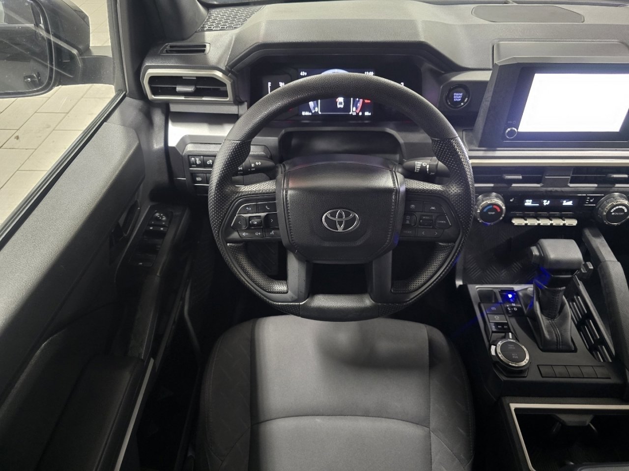 Certified 2025 Toyota Tacoma SR5 image 24