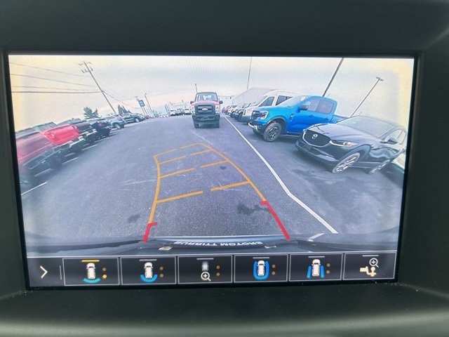 Used 2019 GMC Terrain Denali w/ Advanced Safety Package image 15