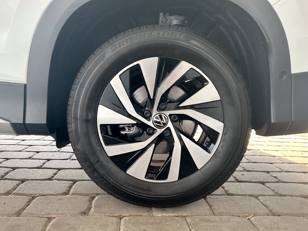 Certified 2026 Volkswagen Tiguan S FWD image 36