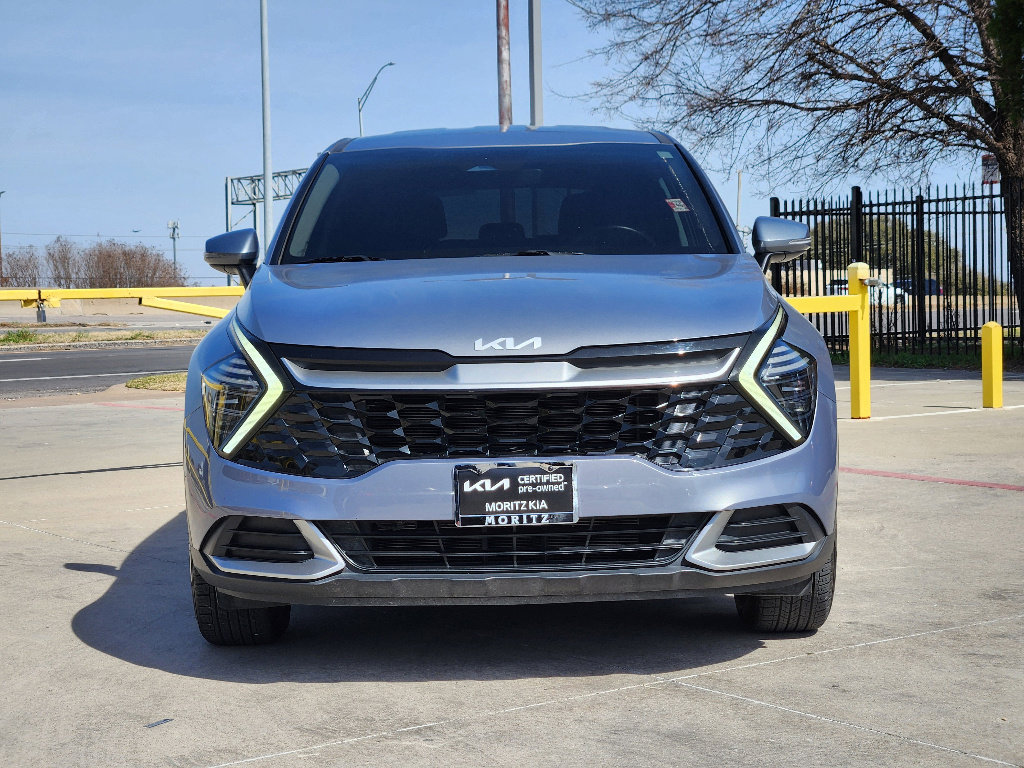 Certified 2024 Kia Sportage EX image 2