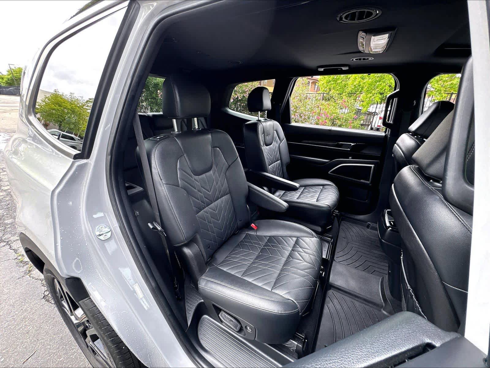 Used 2023 Kia Telluride EX X-Line AWD/4WD image 30