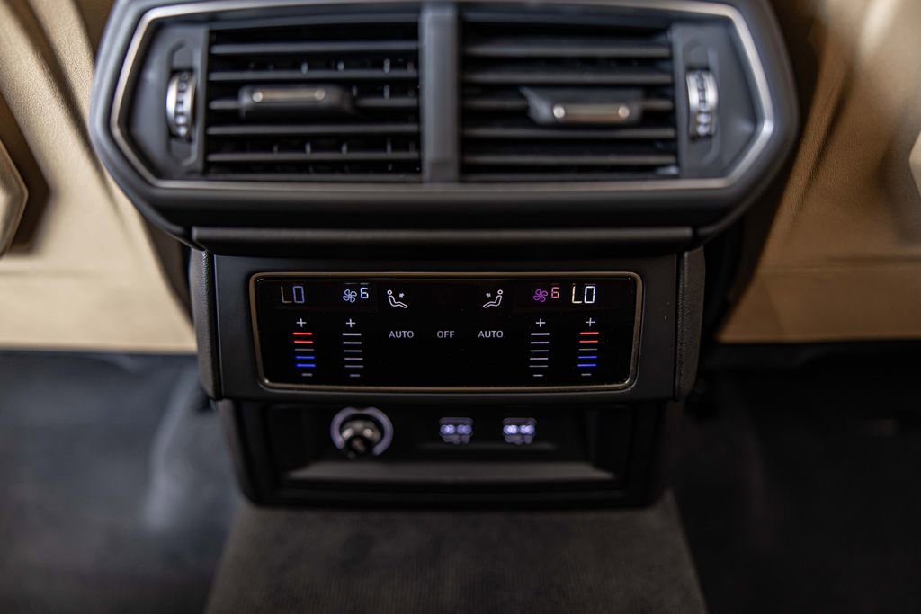 Used 2021 Lamborghini Urus image 34