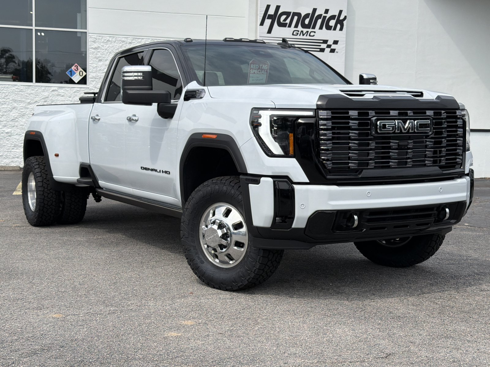 New 2026 GMC Sierra 3500 Denali Ultimate AWD/4WD image 2