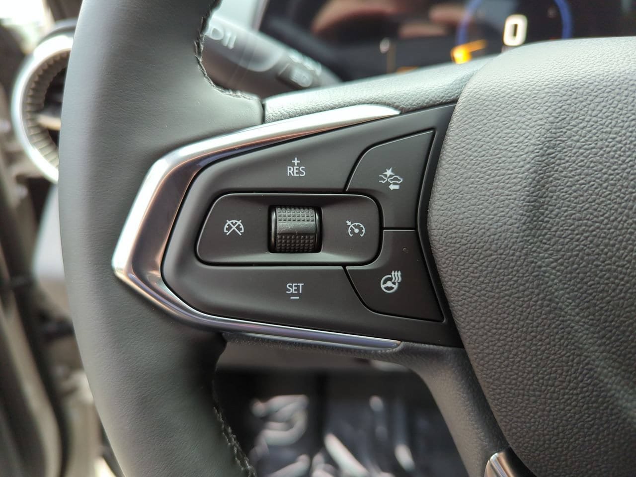 New 2026 Chevrolet Trax ACTIV w/ Driver Confidence Package FWD image 11