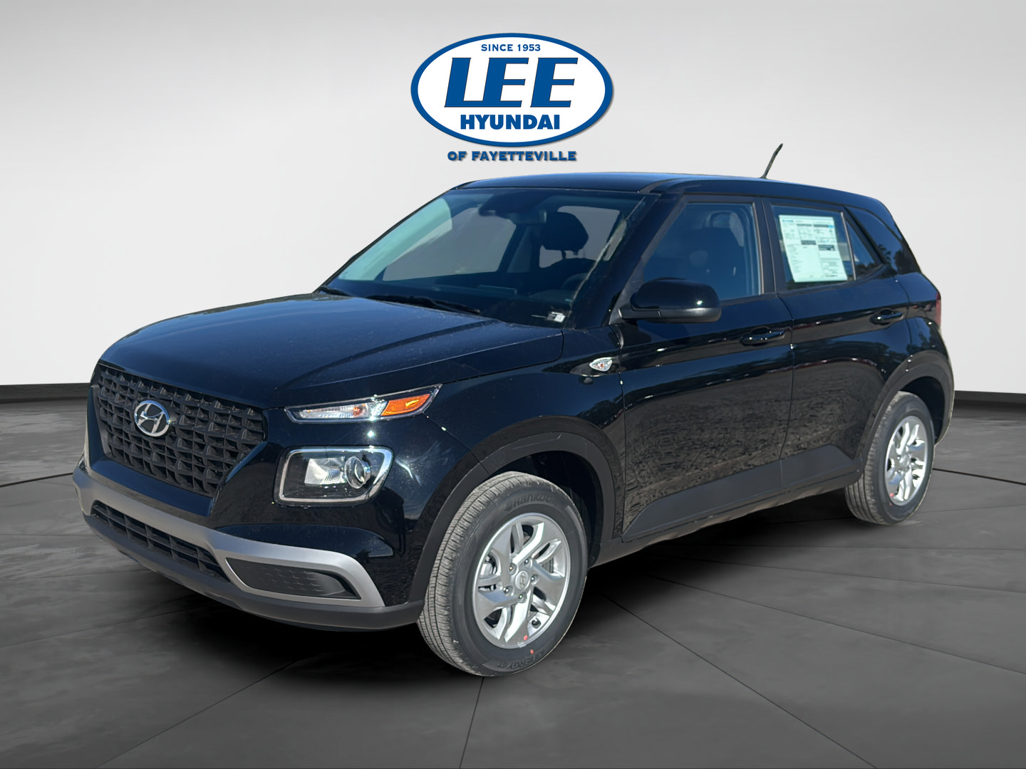 New 2026 Hyundai Venue SE FWD image 3