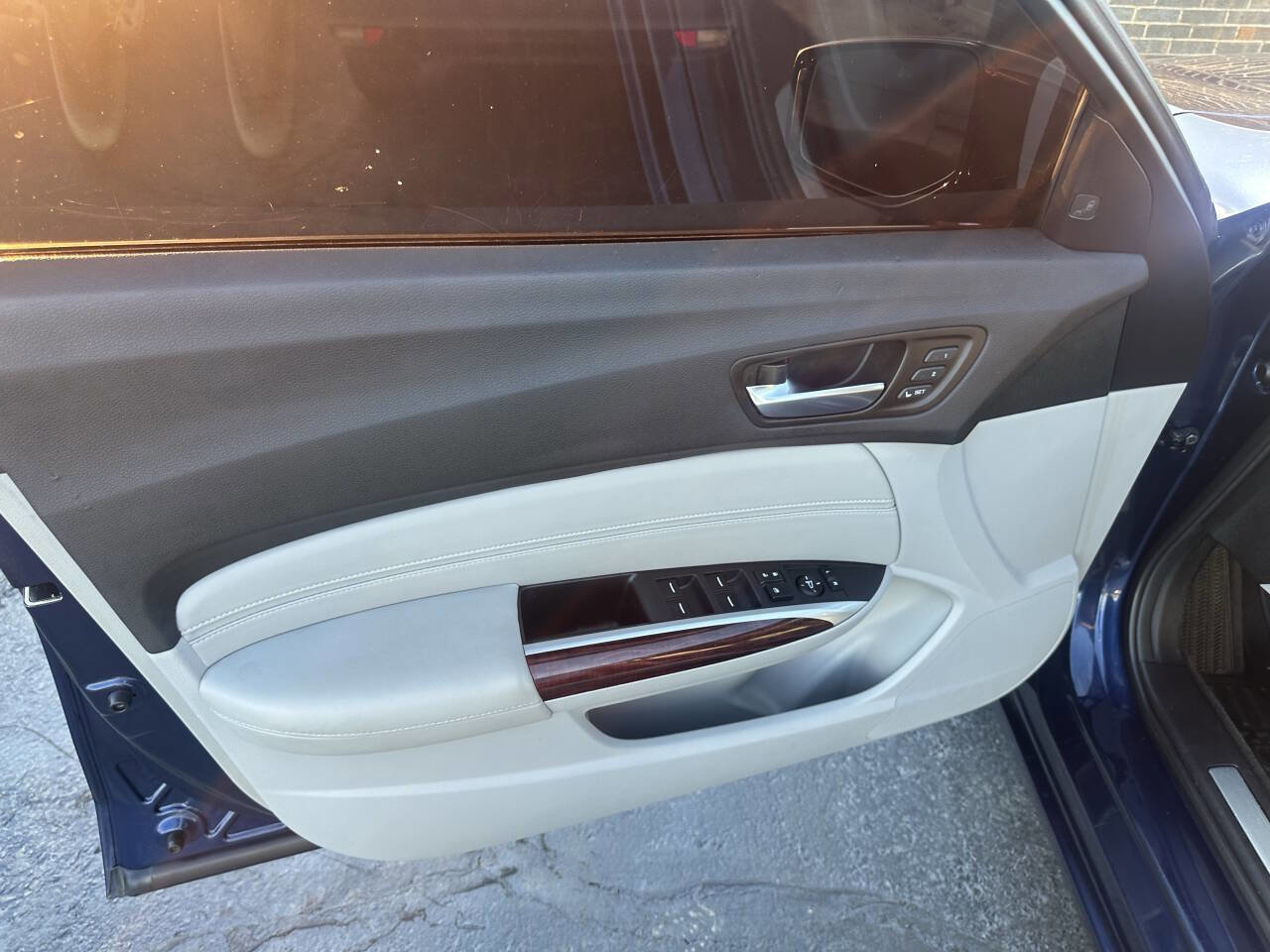 Used 2016 Acura TLX V6 w/ Technology Package image 13