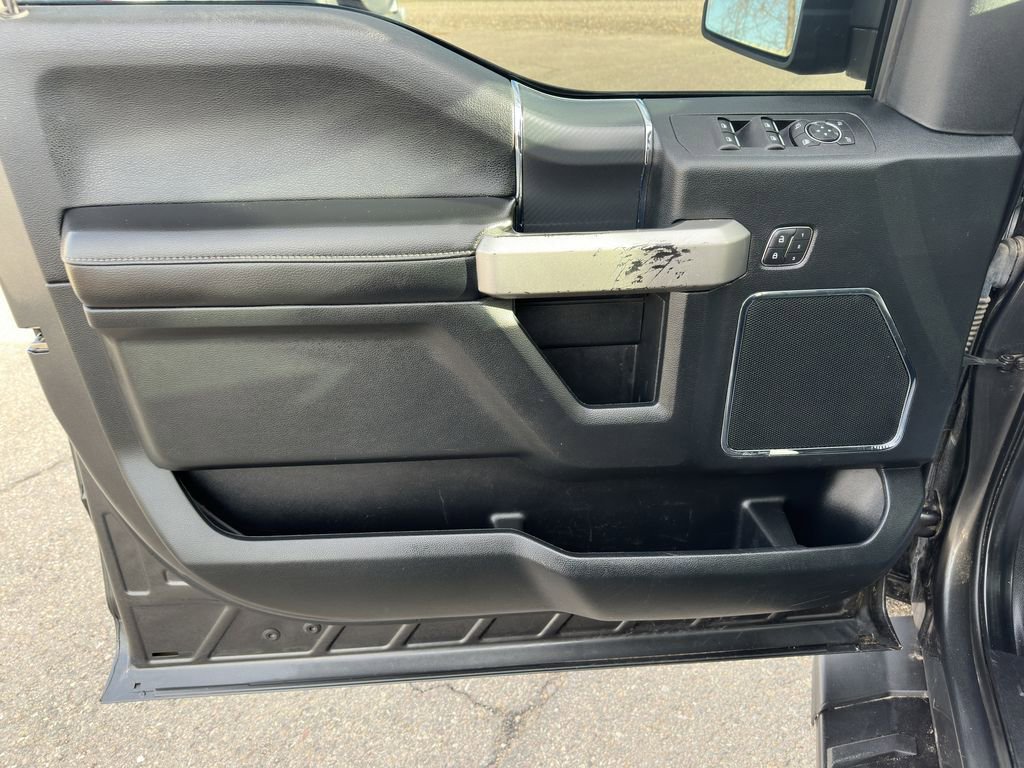 Used 2020 Ford F150 Lariat w/ Equipment Group 502A Luxury image 6